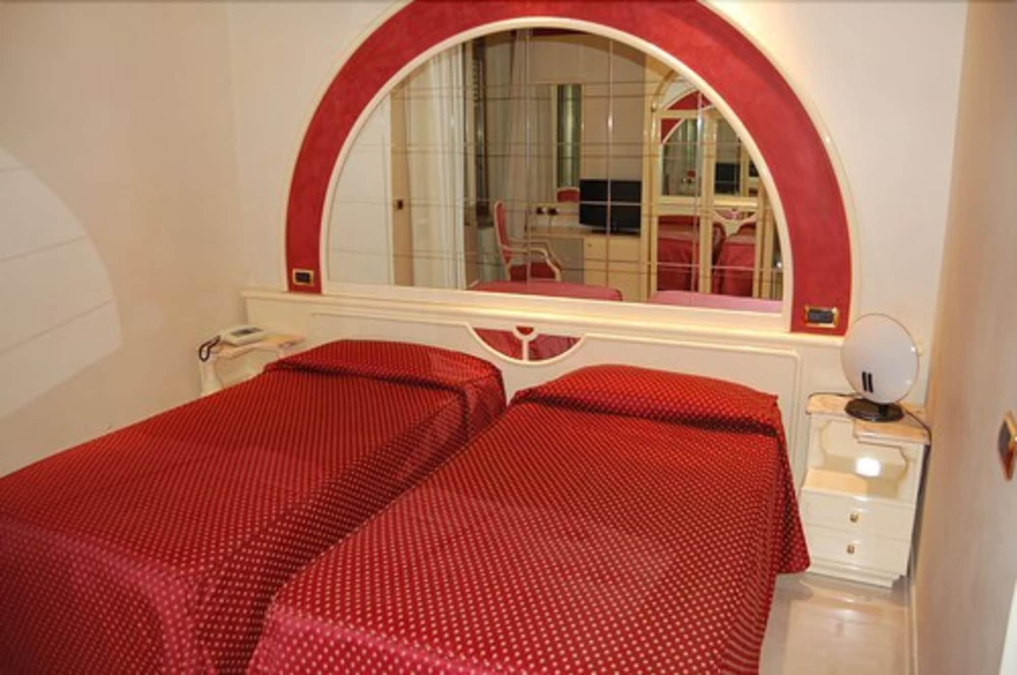 Hotel Europa Φότζια Εξωτερικό φωτογραφία