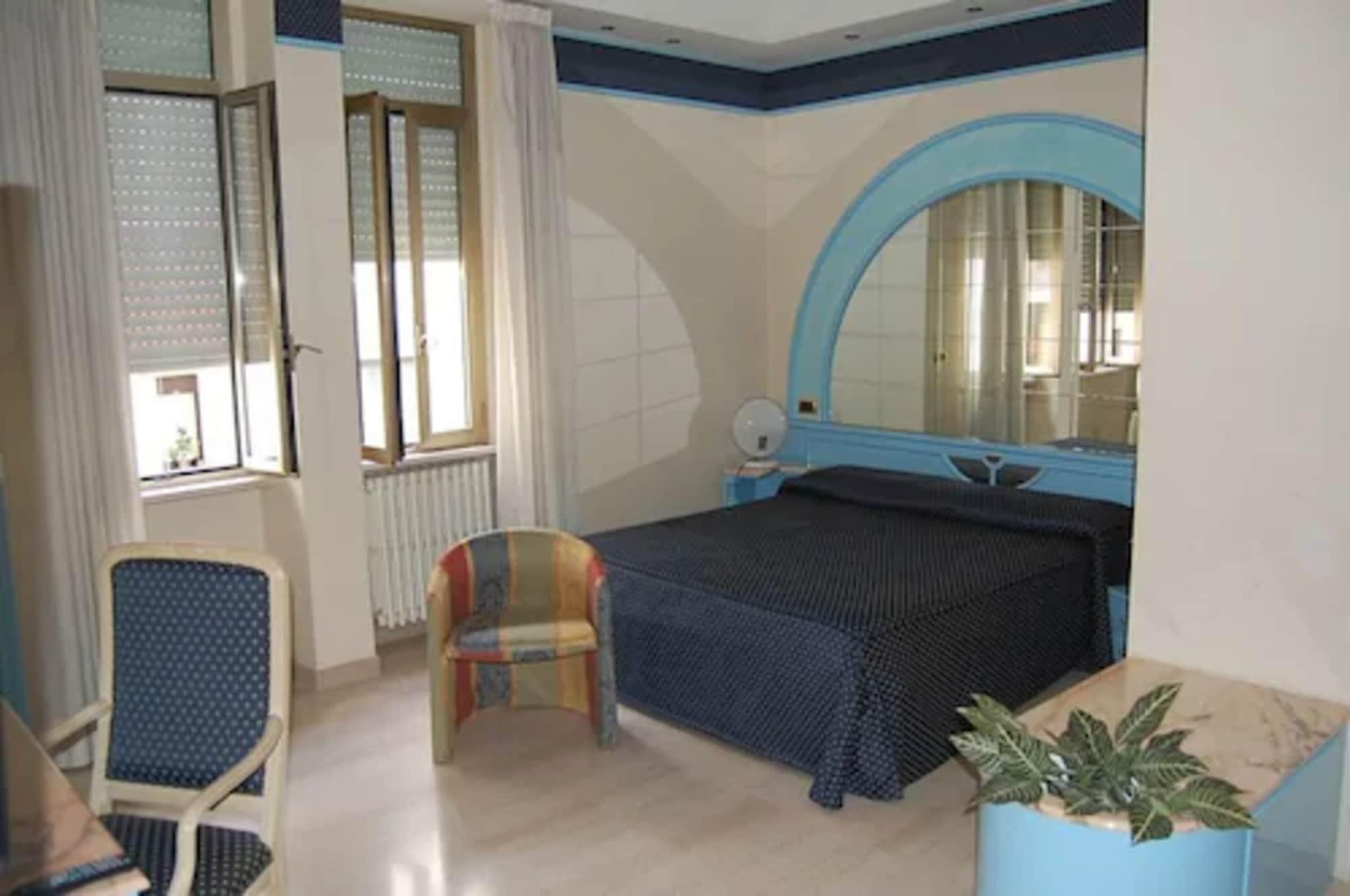 Hotel Europa Φότζια Εξωτερικό φωτογραφία