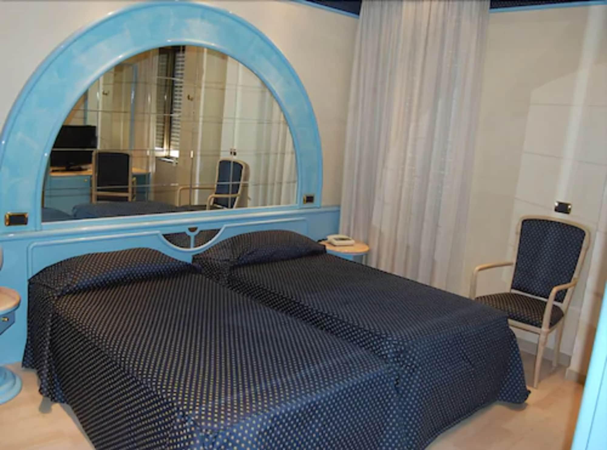 Hotel Europa Φότζια Εξωτερικό φωτογραφία