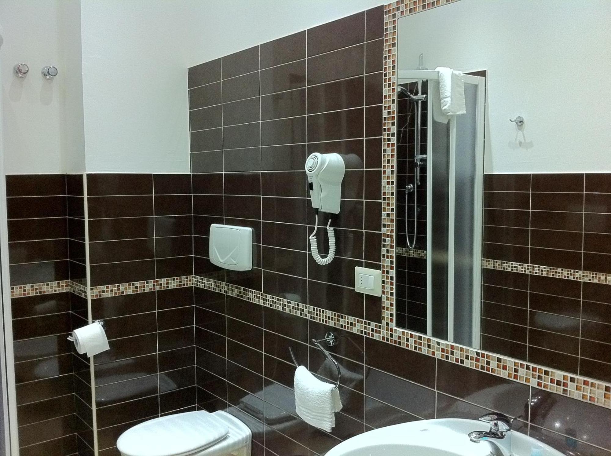 Hotel Europa Φότζια Εξωτερικό φωτογραφία