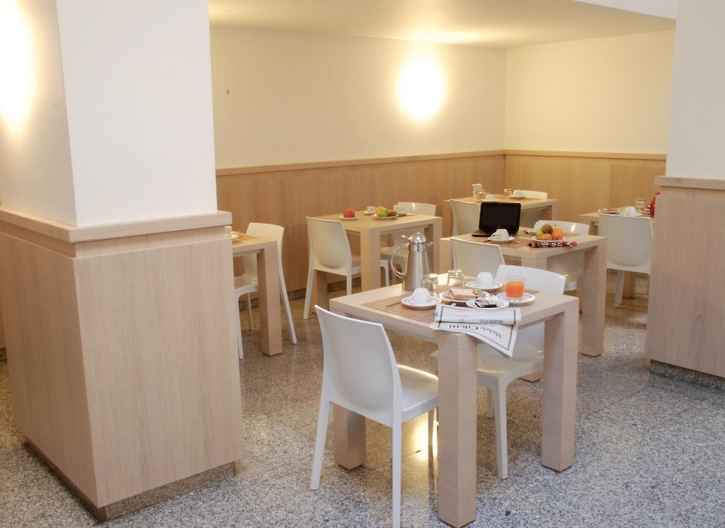 Hotel Europa Φότζια Εξωτερικό φωτογραφία